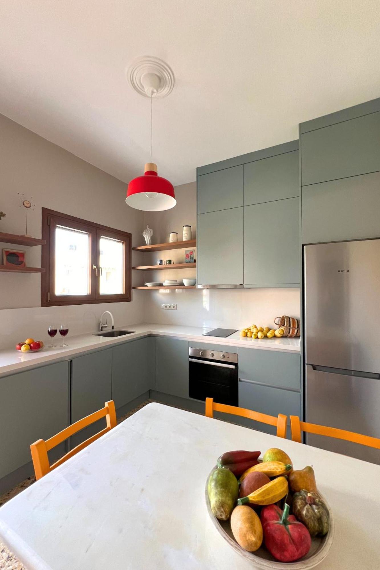 4Br Newly Renovated Retreat Tranquil Coastal Haven Hersonissos (Crete)